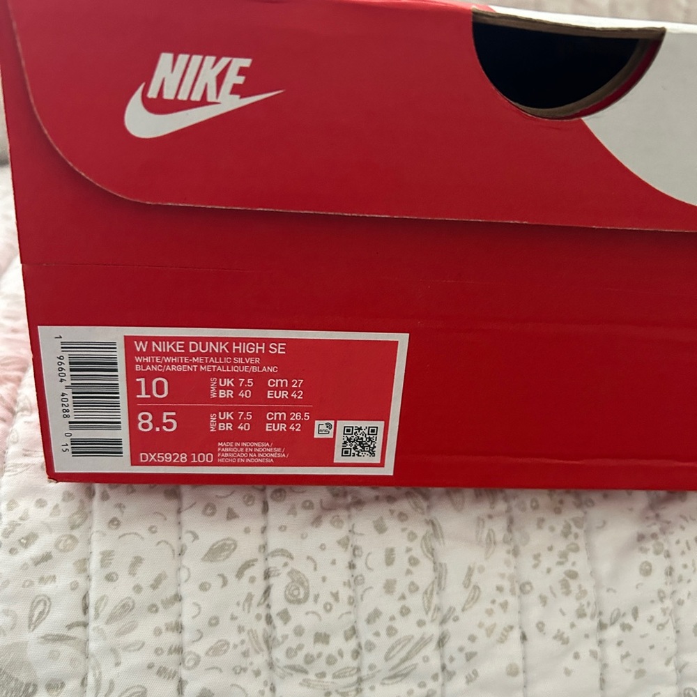 Nike Dunk High SE Red and White Sneakers
